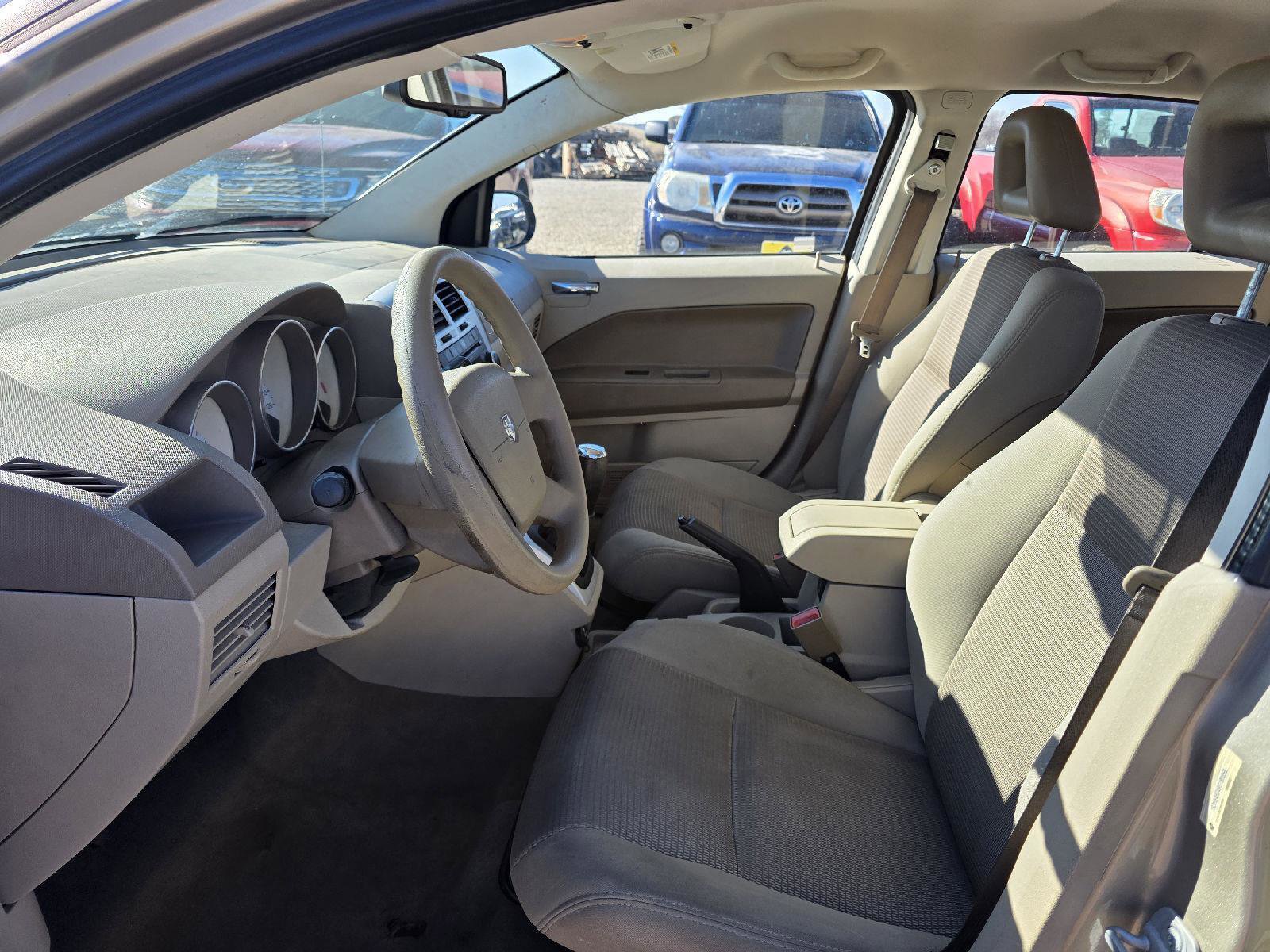 Used 2009 Dodge Caliber SXT w/ Driver Convenience Group image 8