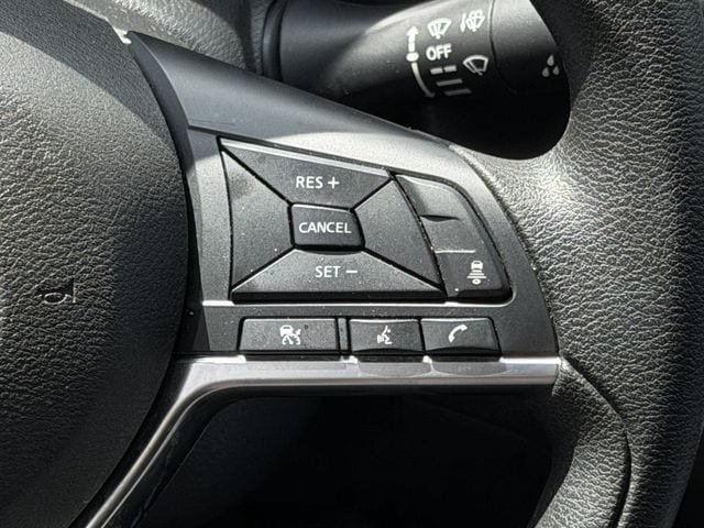 Used 2024 Nissan Sentra SV FWD image 15