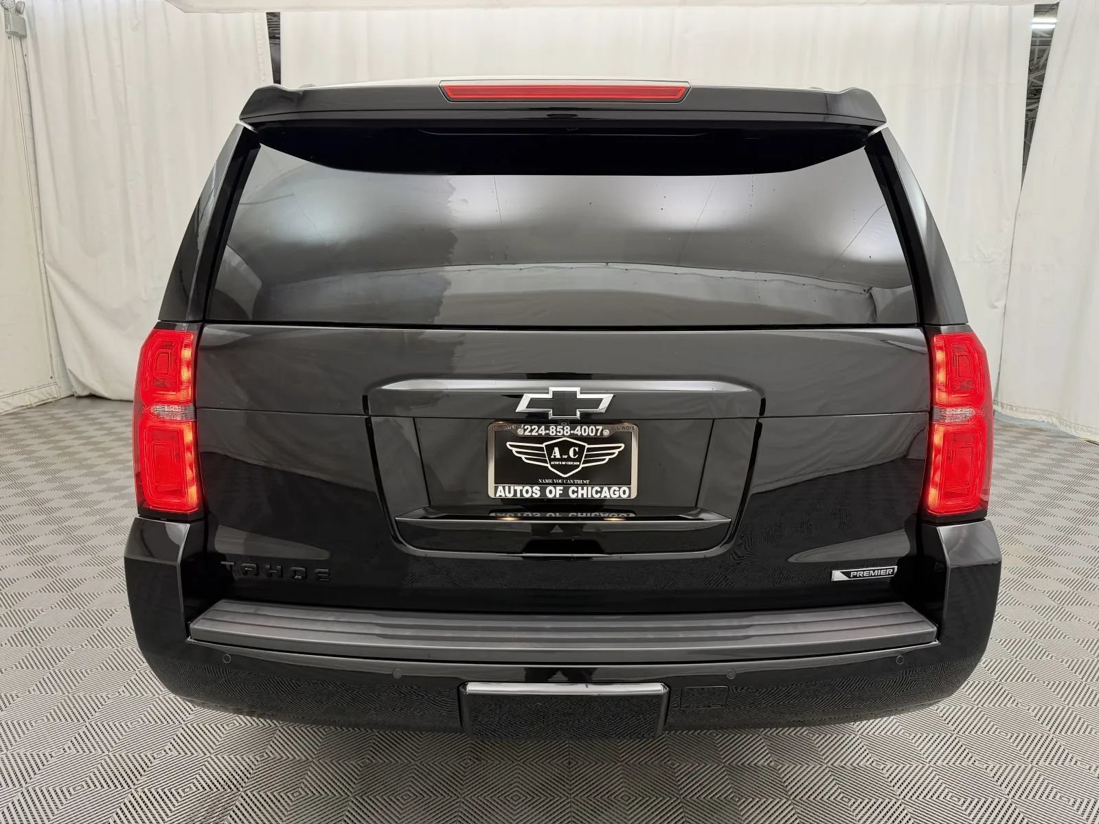 Used 2018 Chevrolet Tahoe Premier AWD/4WD image 5