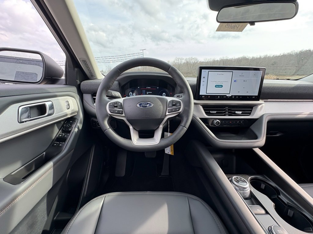 New 2026 Ford Explorer Active w/ Active Comfort Package image 33