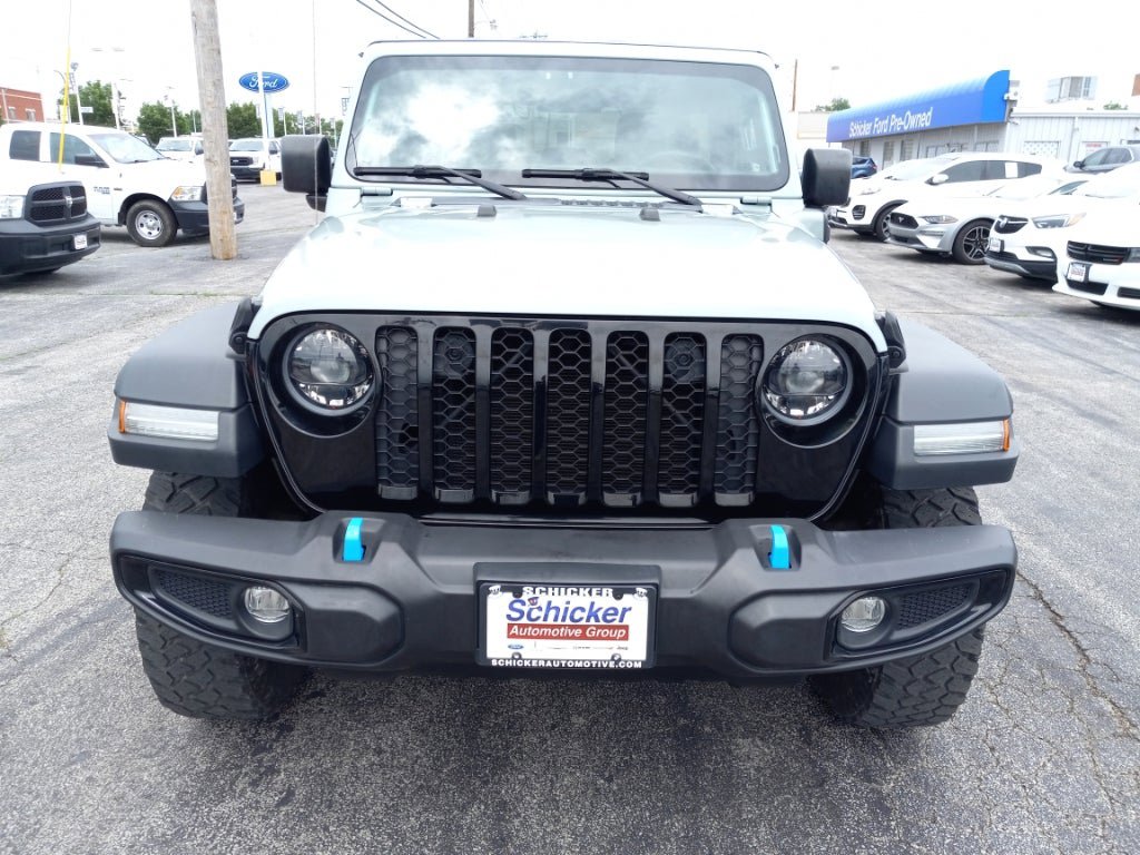 Used 2023 Jeep Wrangler Unlimited w/ Convenience Group AWD/4WD image 4