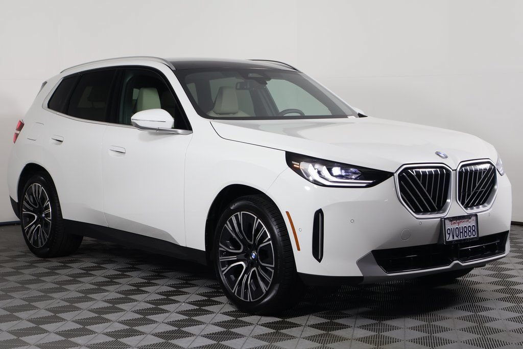Certified 2026 BMW X3 xDrive30 AWD/4WD image 3