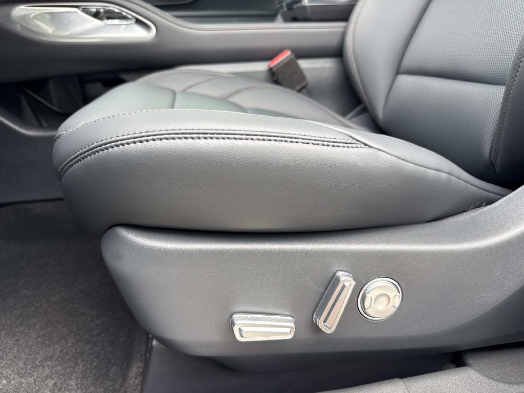 New 2026 Lincoln Nautilus Premier AWD/4WD image 20