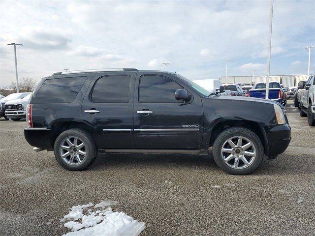 Used 2012 GMC Yukon Denali image 3