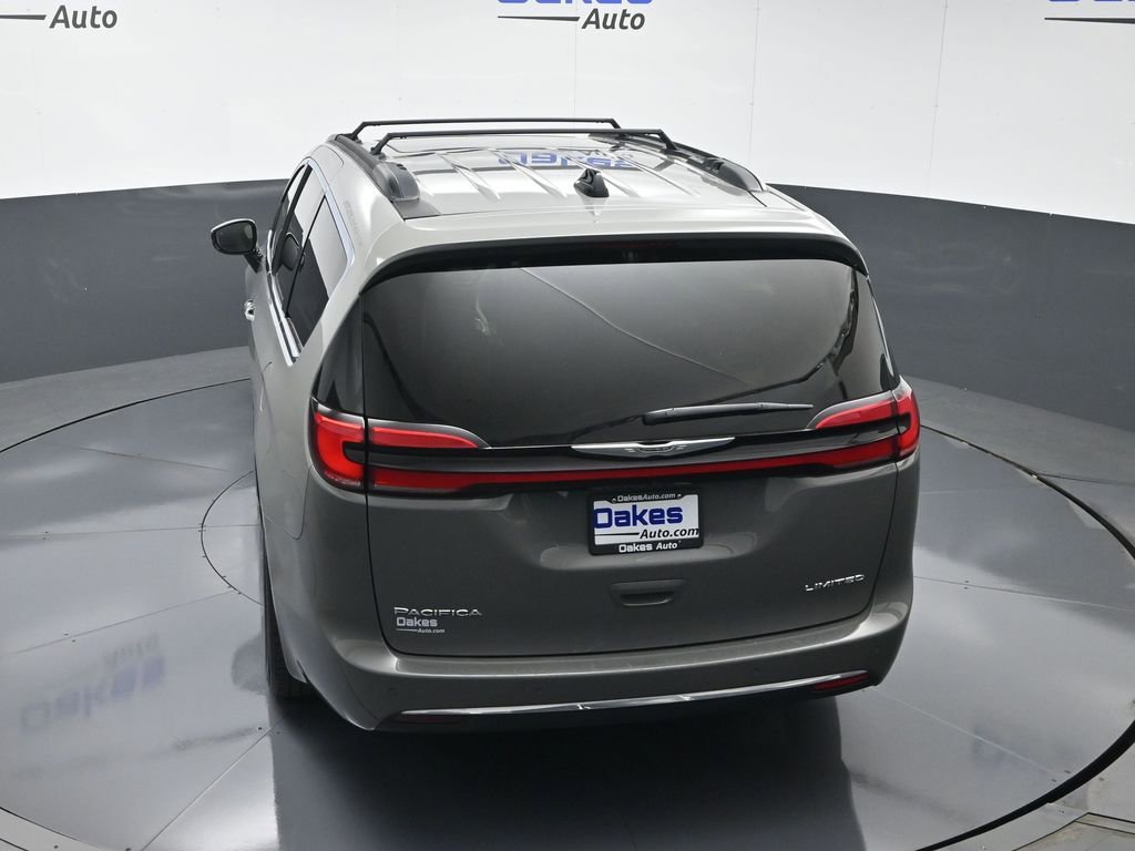 Used 2023 Chrysler Pacifica Limited image 51