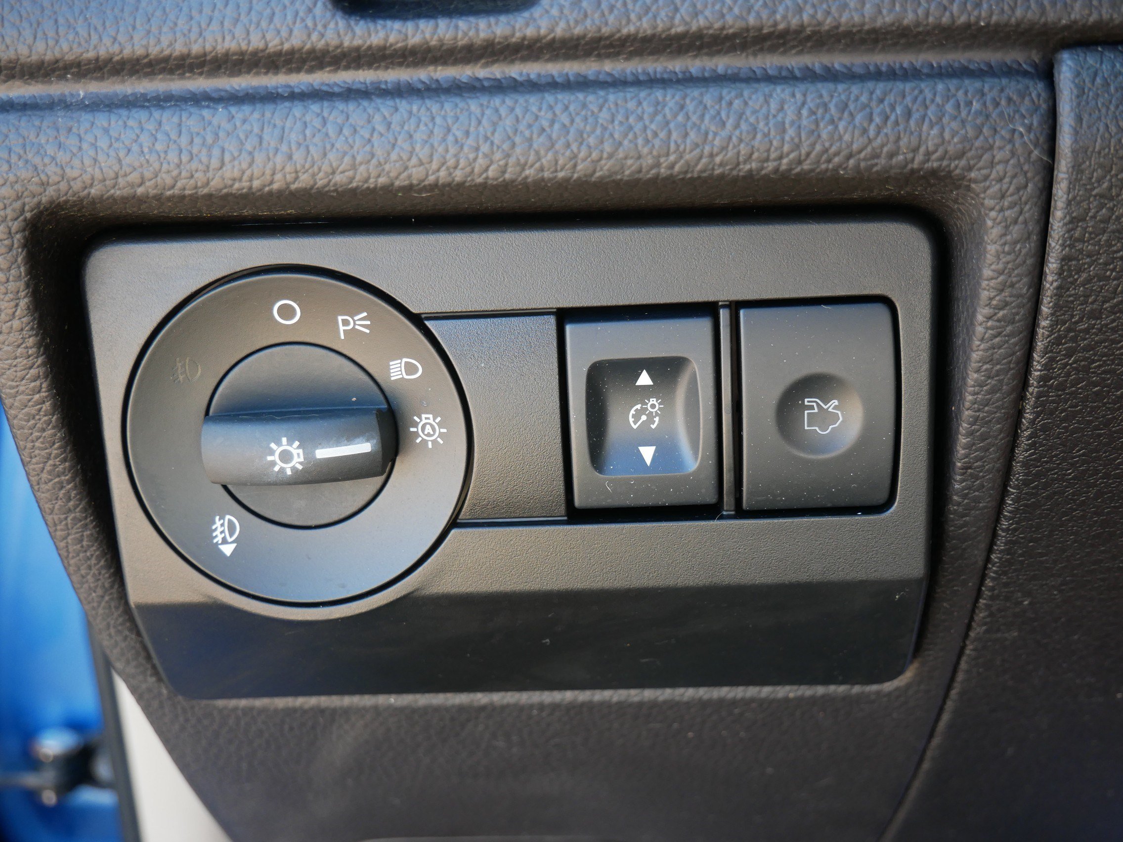 Used 2011 Ford Fusion SEL w/ 301A Rapid Spec Order Code FWD image 26