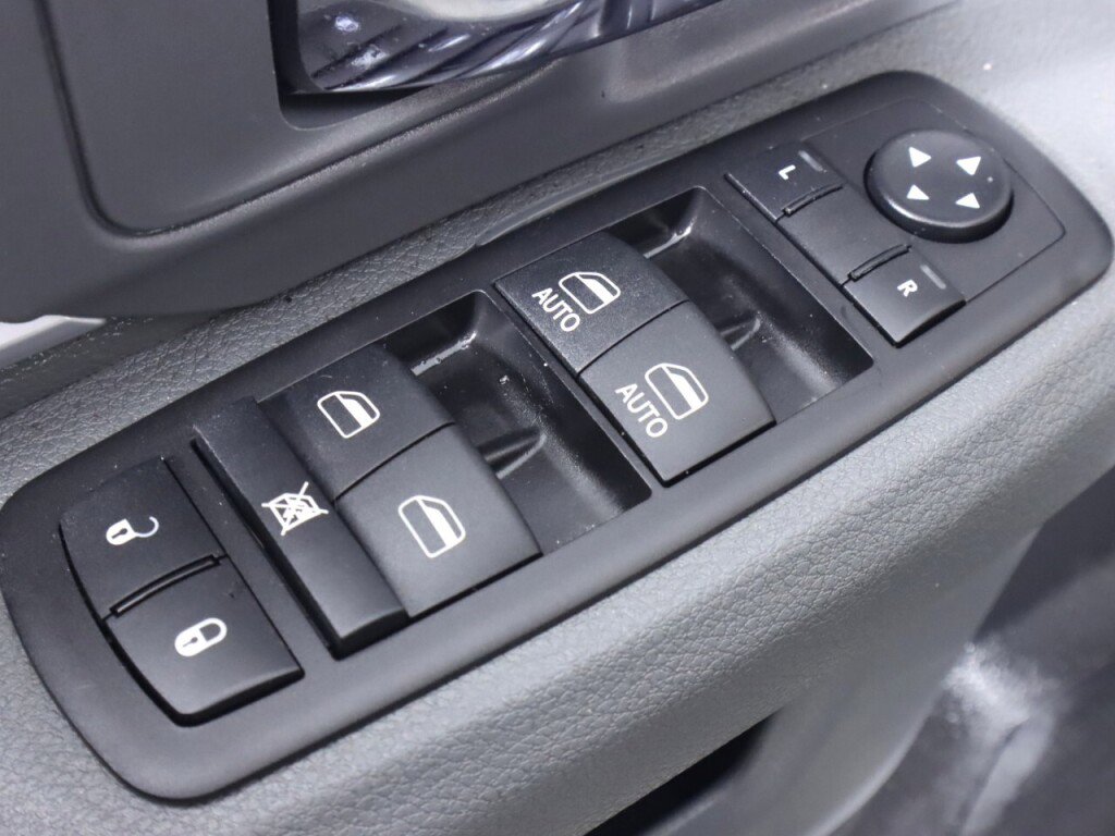 Used 2015 RAM 1500 Big Horn image 24