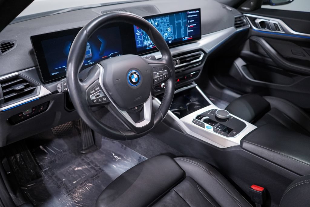Used 2023 BMW i4 eDrive35 w/ Premium Package RWD image 6