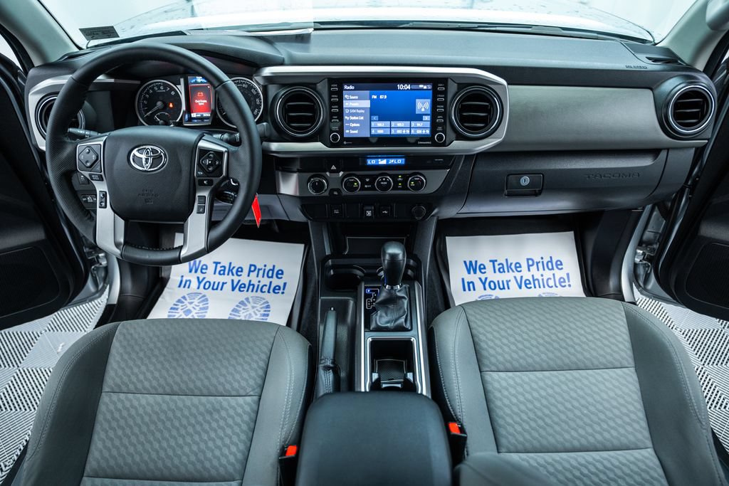 Certified 2022 Toyota Tacoma SR5 AWD/4WD image 21