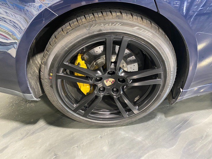Used 2014 Porsche Panamera S RWD image 8