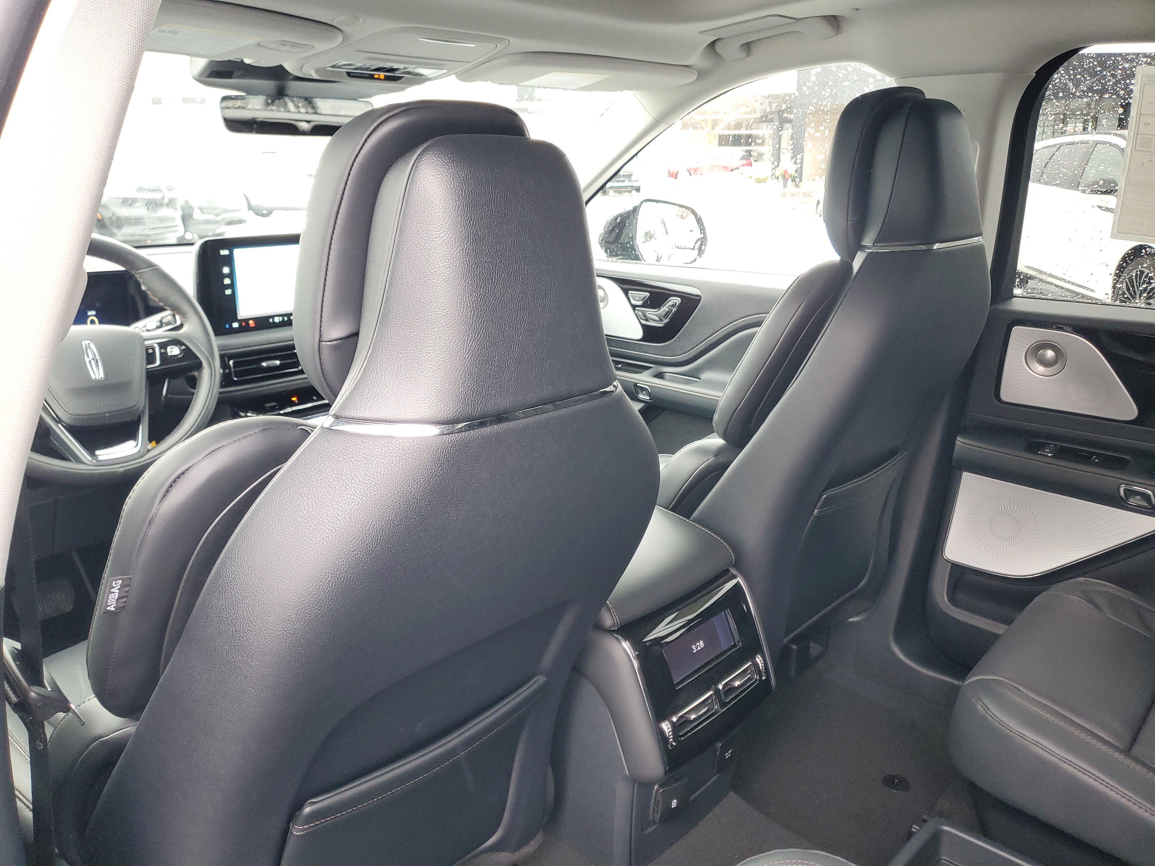 New 2026 Lincoln Aviator Reserve image 25