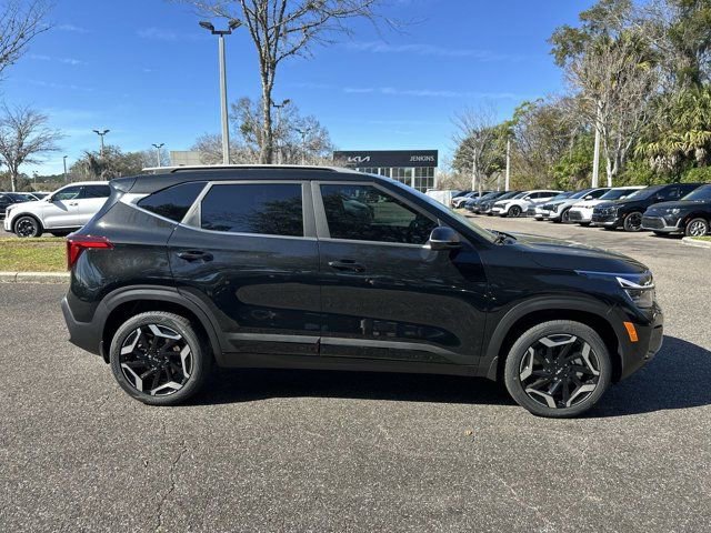 New 2026 Kia Seltos SX w/ SX Sunroof Package image 2