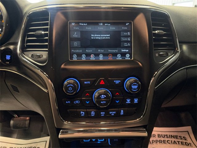 Used 2018 Jeep Grand Cherokee Limited image 18