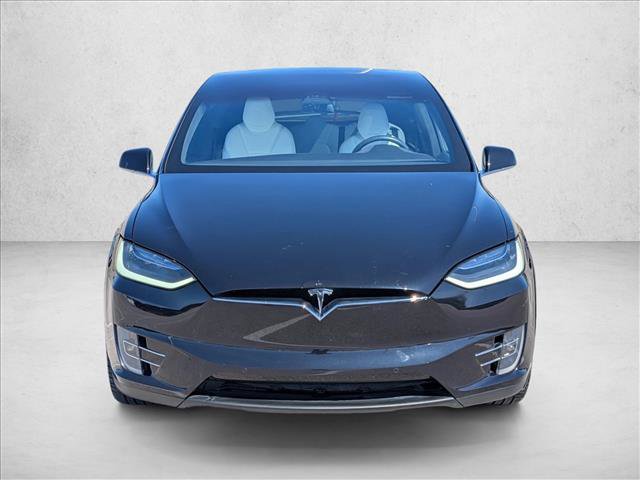 Used 2017 Tesla Model X 90D image 2