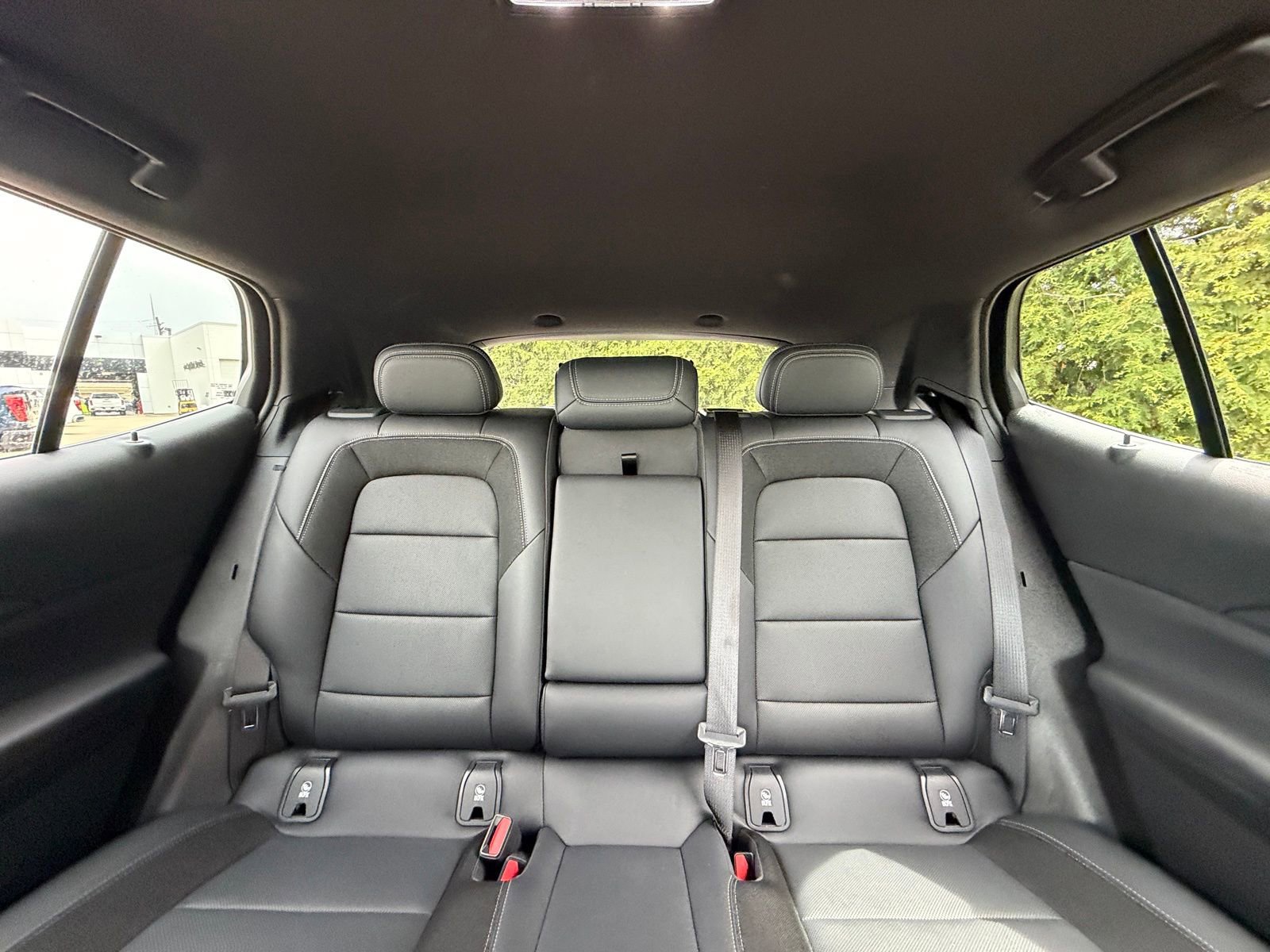 Used 2025 Chevrolet Equinox EV LT w/ Convenience Package FWD image 3