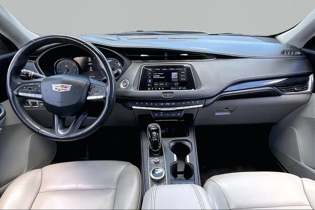 Certified 2023 Cadillac XT4 Premium Luxury w/ Technology Package AWD/4WD image 7