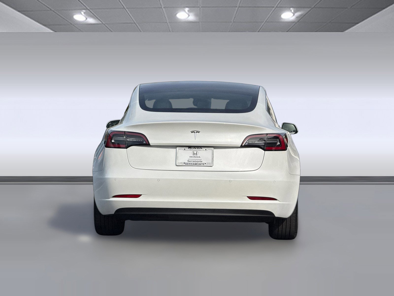 Used 2020 Tesla Model 3 Standard Range image 9
