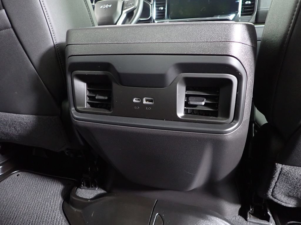 Used 2024 Chevrolet Silverado 1500 LT Trail Boss w/ Convenience Package II AWD/4WD image 38
