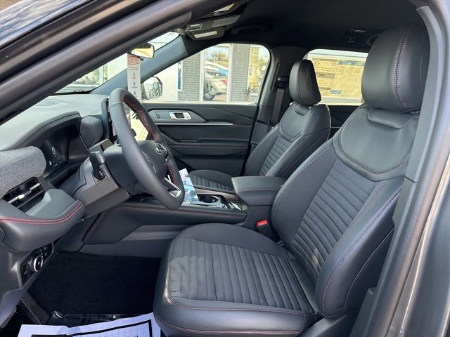 New 2026 Ford Explorer ST-Line image 12