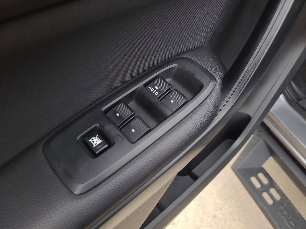 Used 2021 Ford Ranger XL w/ Equipment Group 101A High image 18