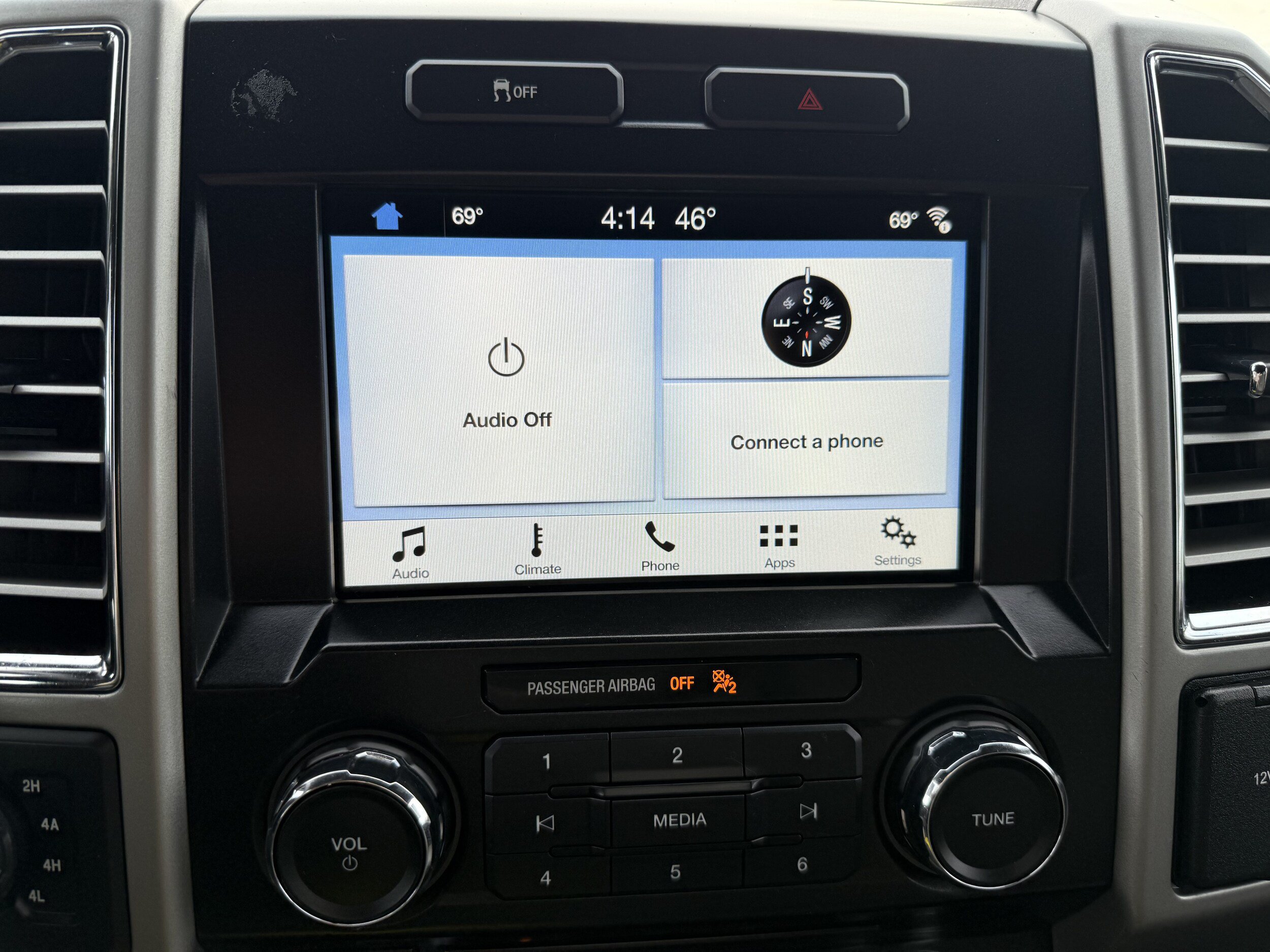 Used 2016 Ford F150 Lariat AWD/4WD image 19