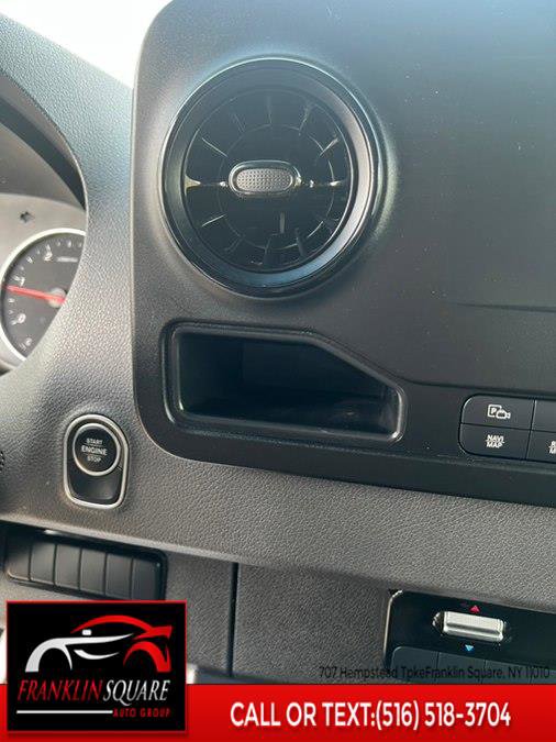Used 2023 Mercedes-Benz Sprinter 2500 w/ Acoustic Package image 22