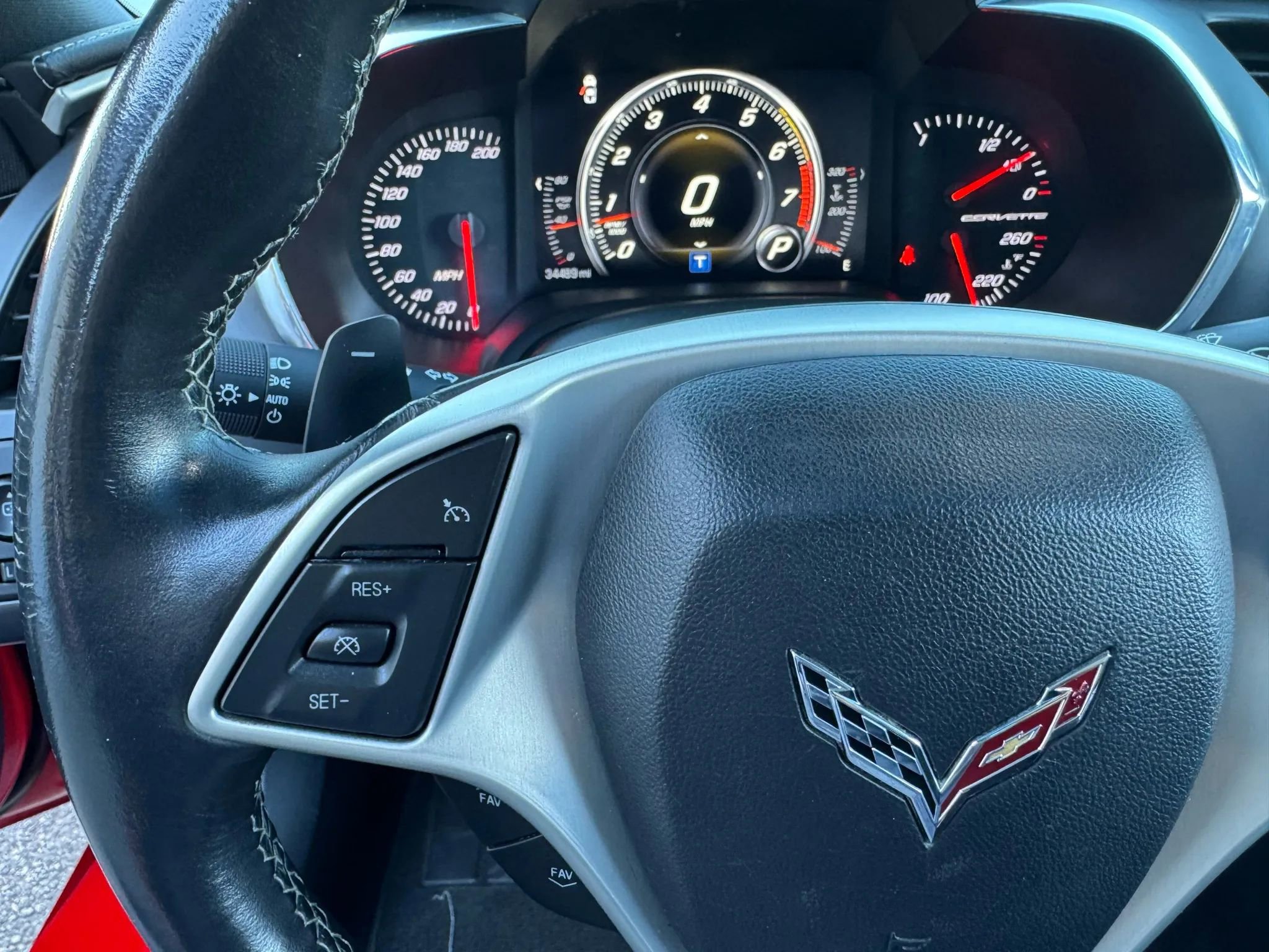 Used 2015 Chevrolet Corvette Stingray Z51 Coupe 2D w/ 2LT Preferred Equipment Group image 33