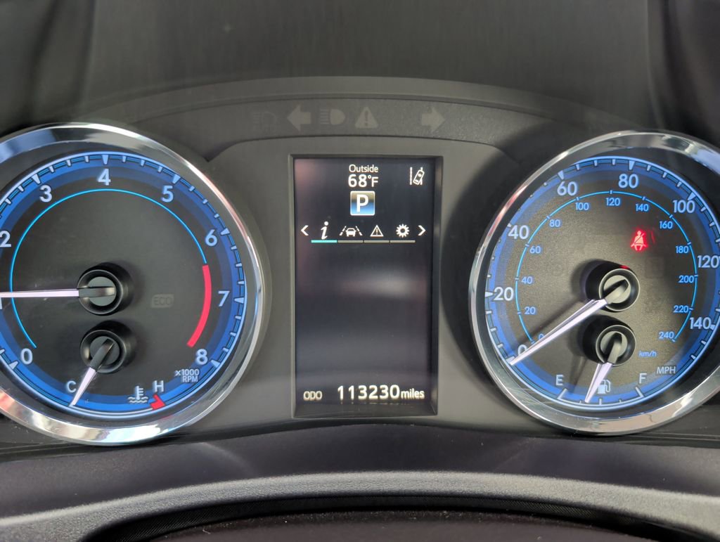 Used 2017 Toyota Corolla SE image 12