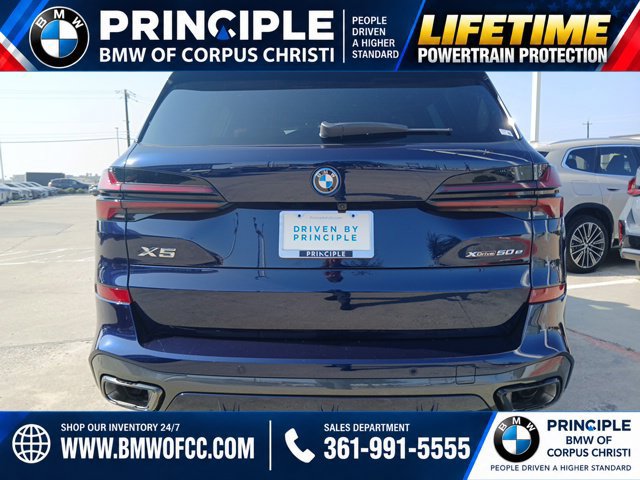 New 2026 BMW X5 xDrive50e w/ M Sport Package AWD/4WD image 10