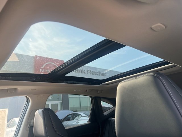 New 2025 Nissan Murano SL image 13