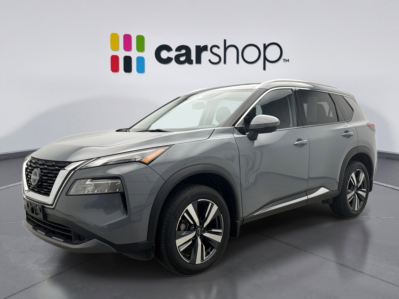 Used 2023 Nissan Rogue SL image 1