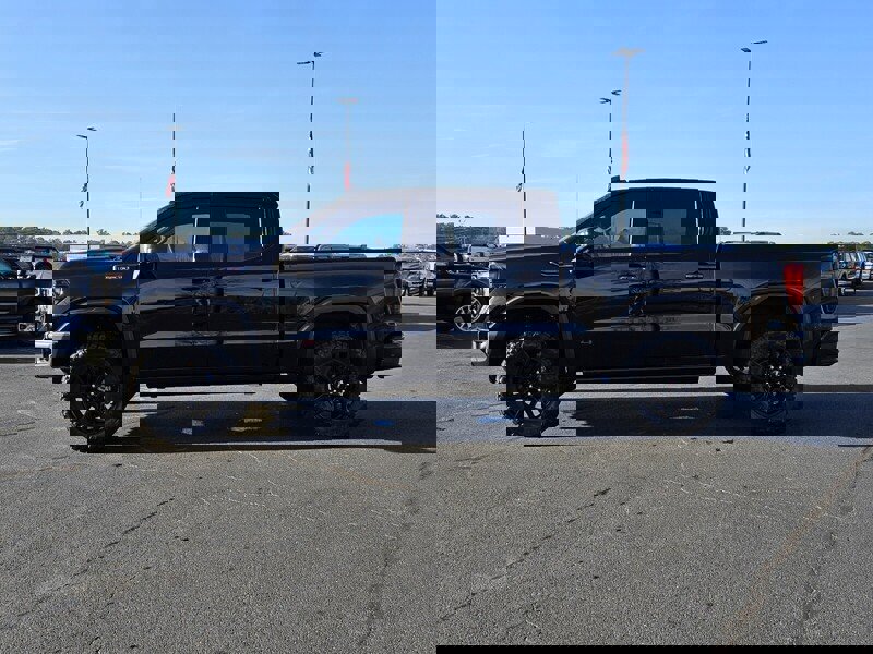 Used 2026 GMC Sierra 1500 AT4X image 4