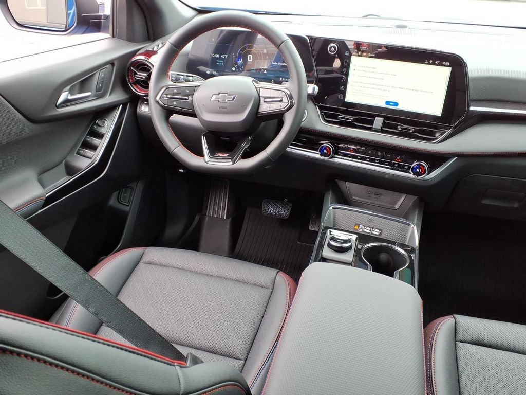 New 2026 Chevrolet Equinox RS w/ Safety and Technology Package FWD image 17