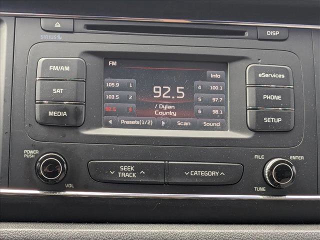 Used 2016 Kia Sedona LX w/ LX Convenience Package image 16