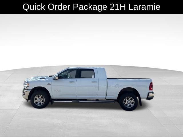 Used 2024 RAM 3500 Laramie w/ Towing Technology Group AWD/4WD image 5