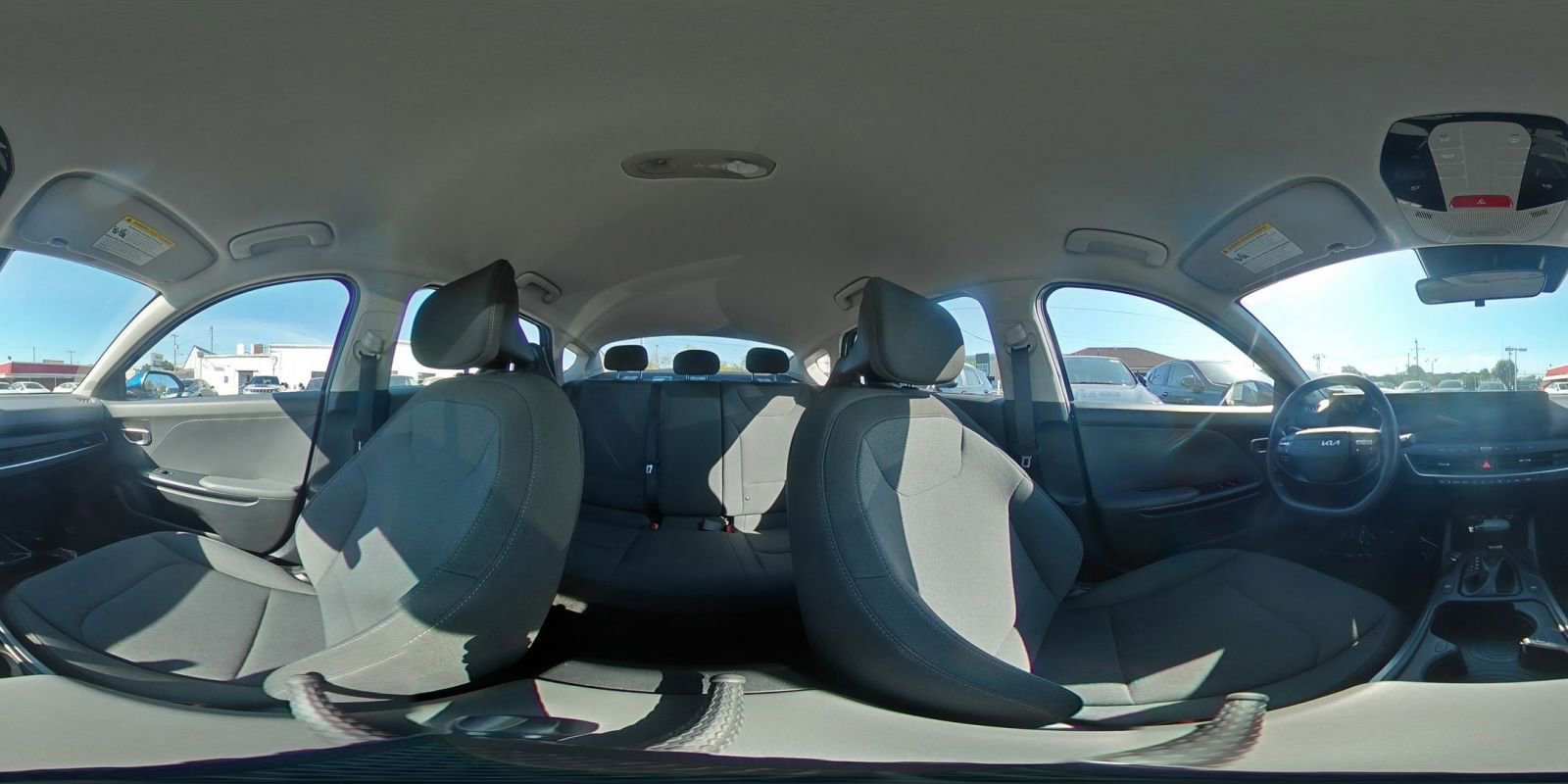 Used 2025 Kia K4 FWD image 42