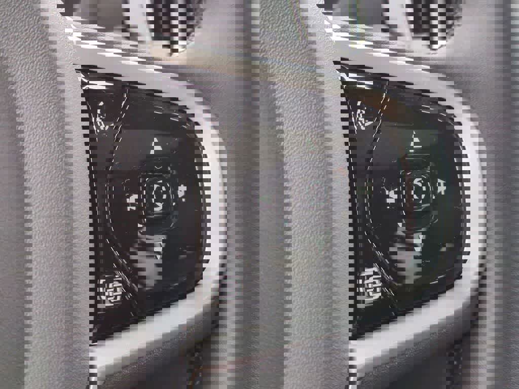 New 2026 Volvo V60 B5 Cross Country Ultra w/ Protection Package Premier image 26