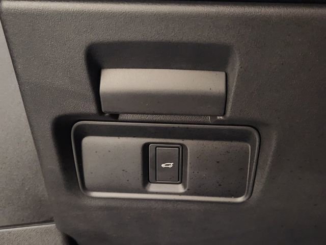 Used 2026 Land Rover Range Rover Evoque S image 21