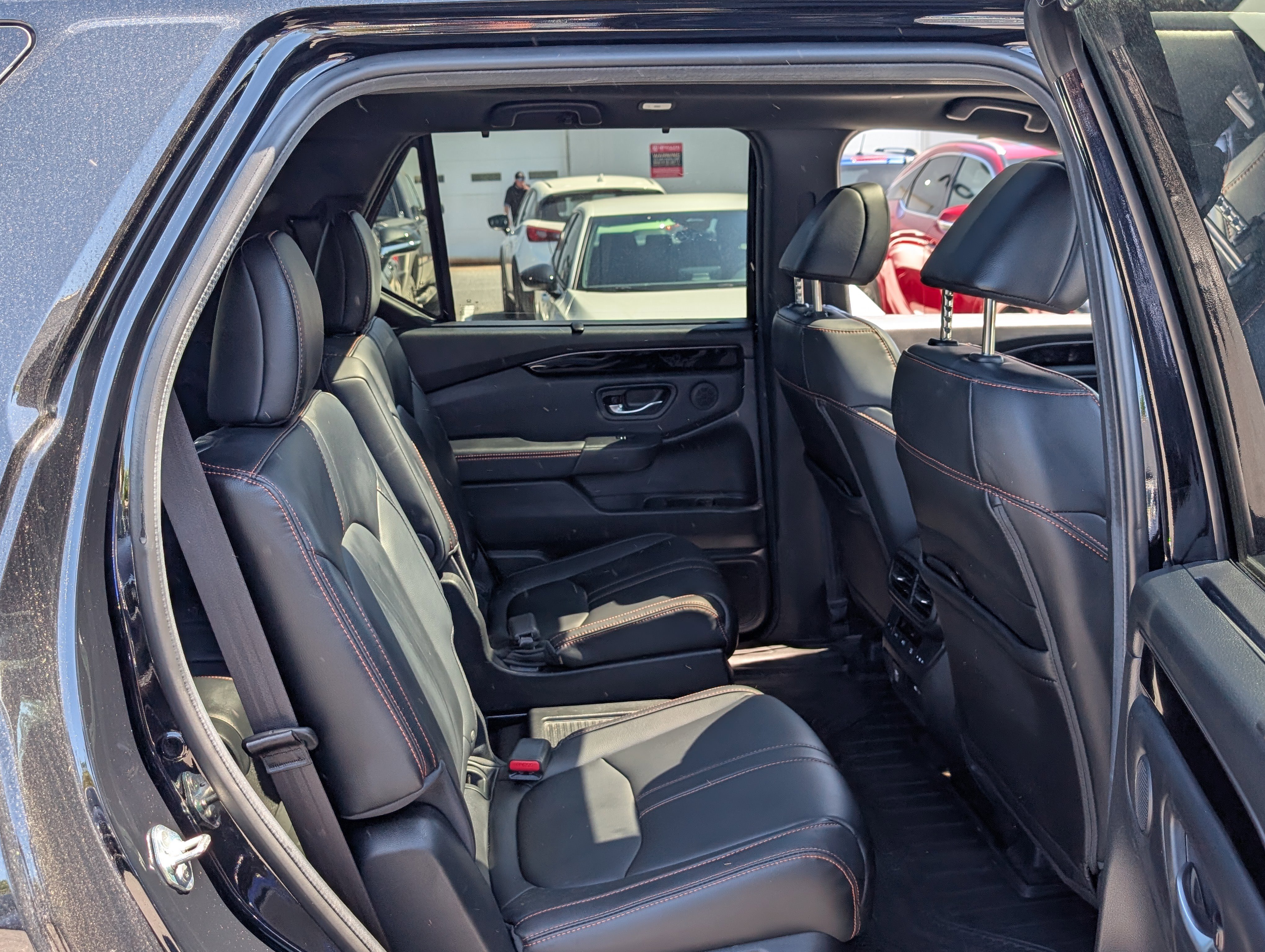 Used 2024 Honda Pilot TrailSport image 12