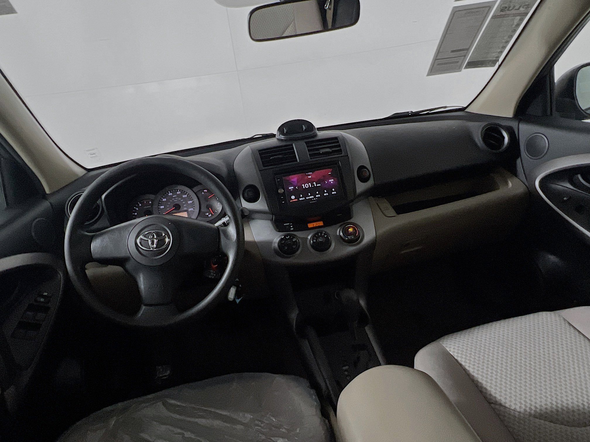 Used 2007 Toyota RAV4 2WD image 28