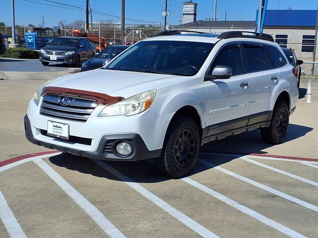 Used 2013 Subaru Outback 2.5i Limited image 3