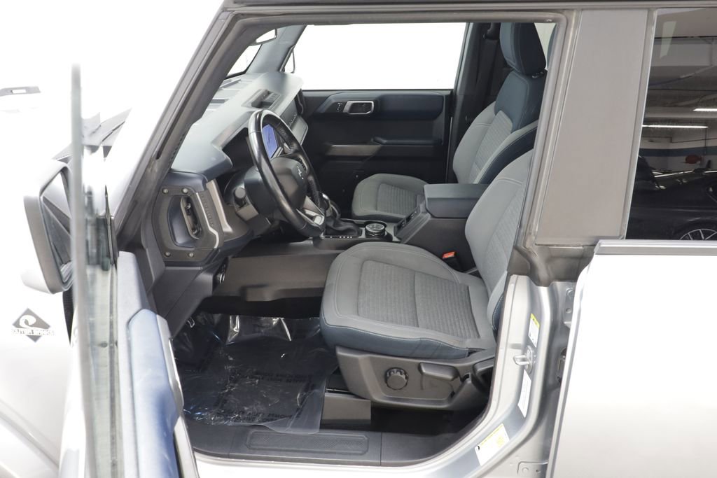 Used 2023 Ford Bronco Outer Banks AWD/4WD image 6