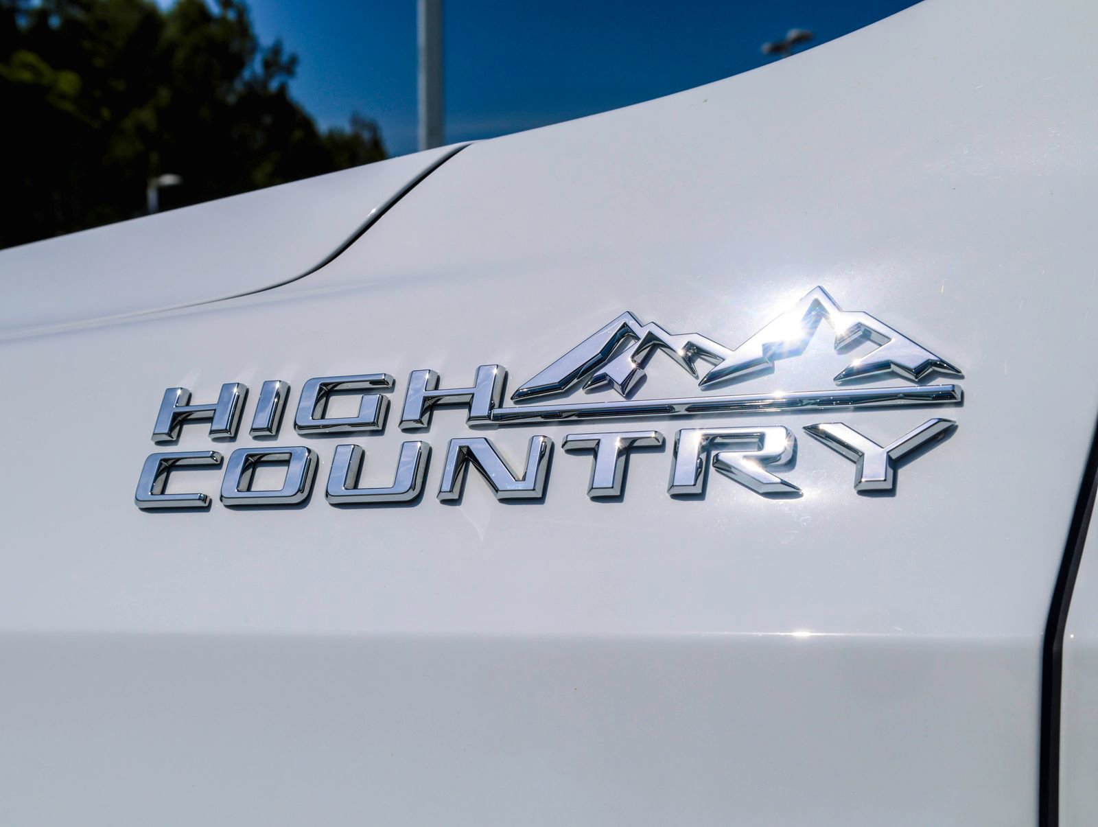 Used 2023 Chevrolet Tahoe High Country image 4