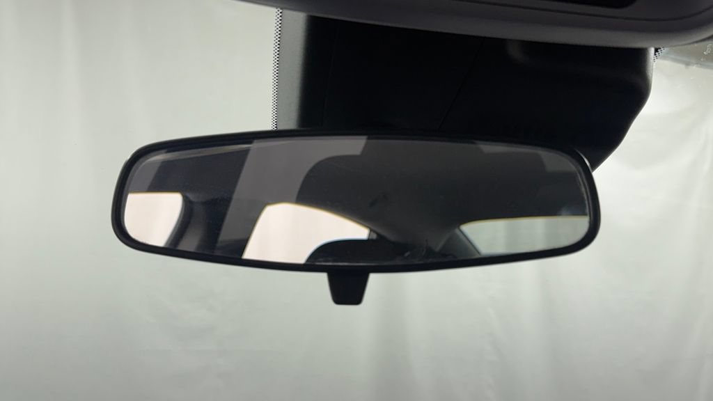 Used 2023 Chevrolet Malibu LT FWD image 28