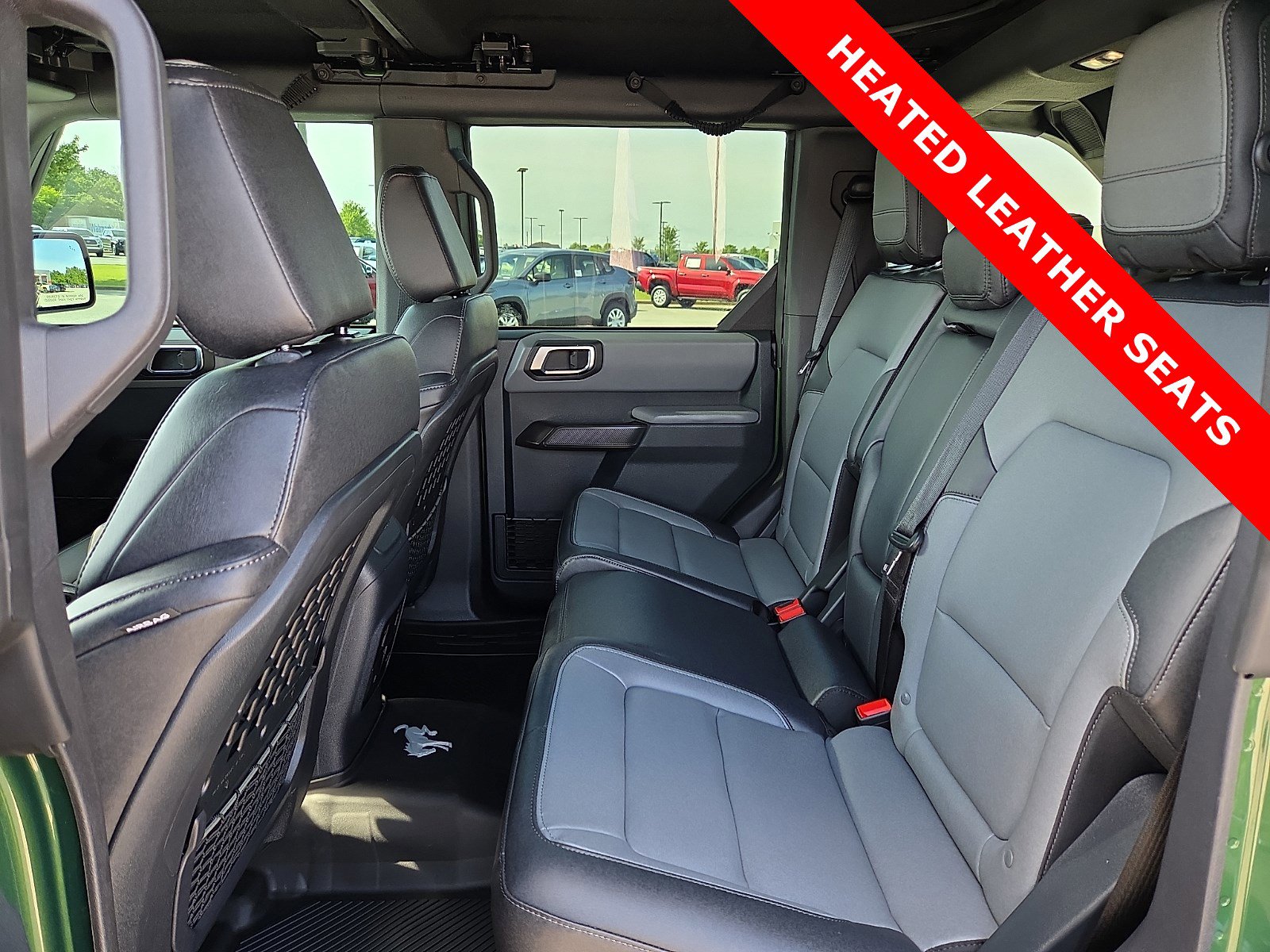 Used 2024 Ford Bronco Everglades AWD/4WD image 10