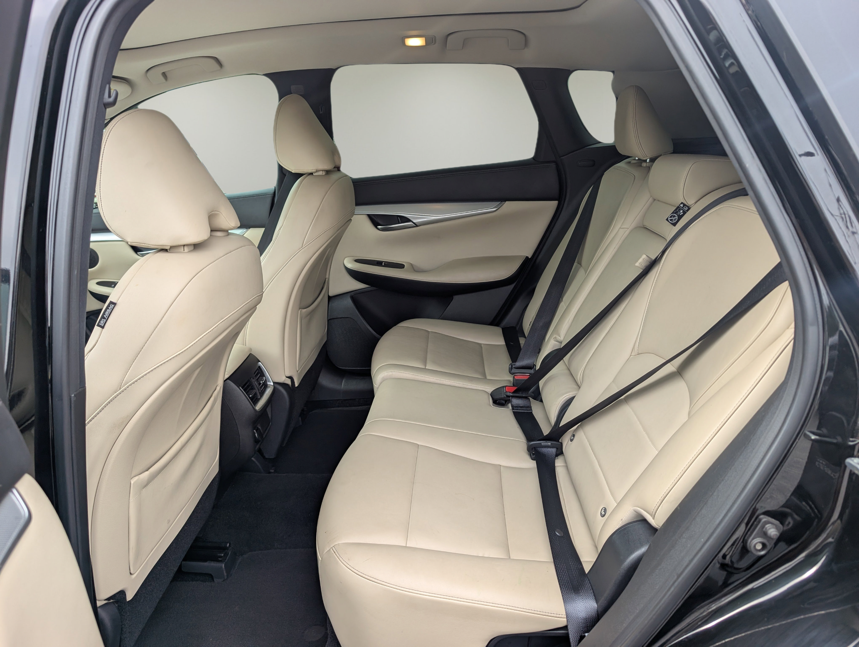 Used 2020 INFINITI QX50 Luxe w/ Cargo Package AWD/4WD image 12