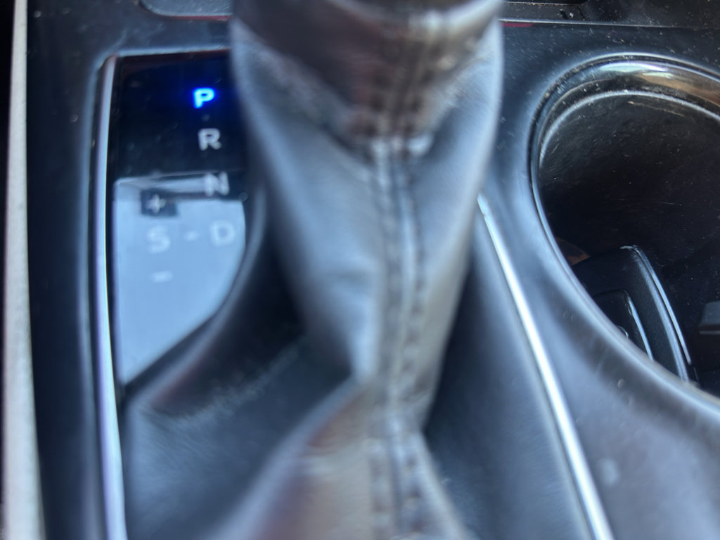 Used 2018 Toyota Camry LE w/ Convenience Package image 9