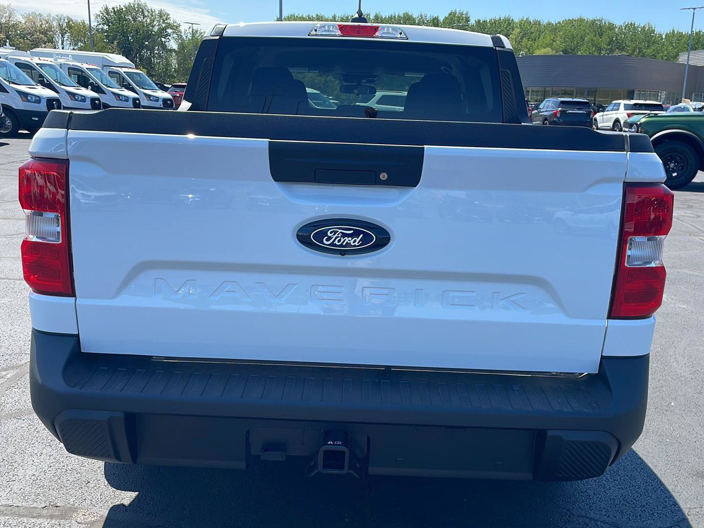 New 2026 Ford Maverick XLT w/ XLT Luxury Package FWD image 4