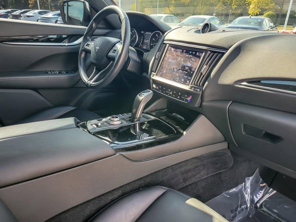Used 2022 Maserati Levante GT image 25