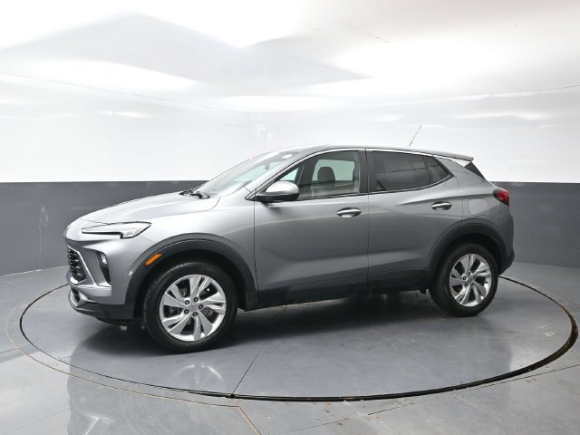 Used 2025 Buick Encore GX Preferred AWD/4WD image 10